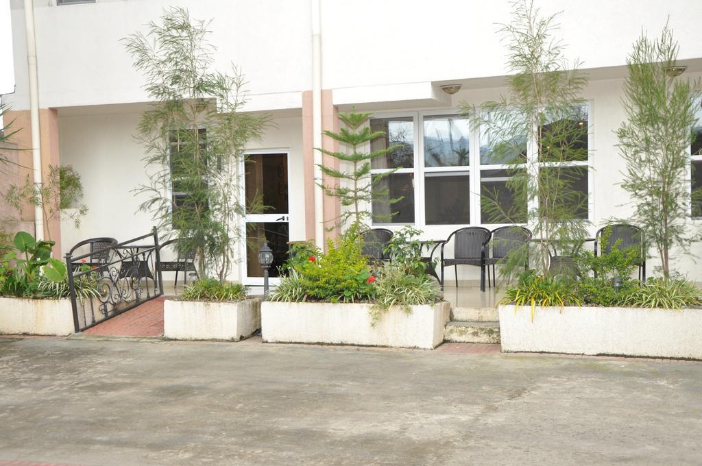 Addis Regency Hotel Exterior photo
