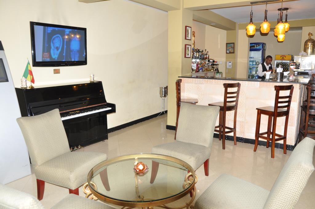 Addis Regency Hotel Exterior photo