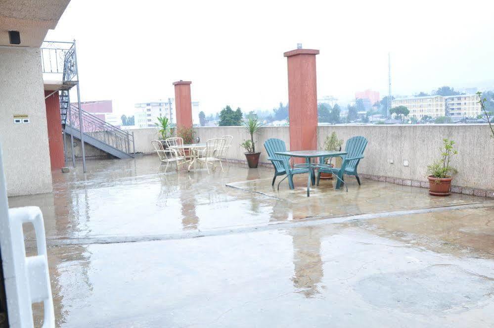 Addis Regency Hotel Exterior photo